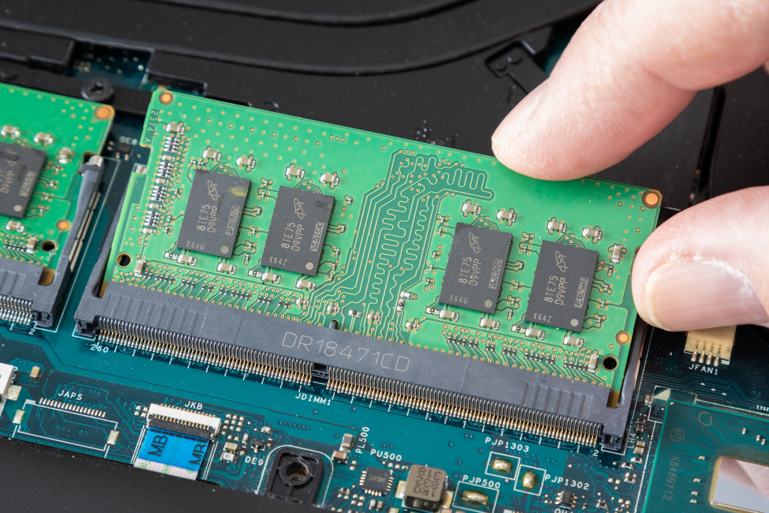 Add on sale ram laptop